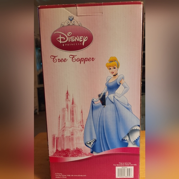 Cinderella Tree Topper - Picture 4 of 4